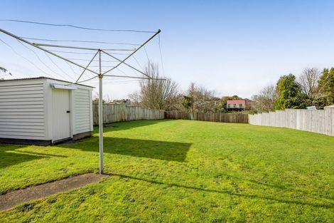 Photo of property in 18 Stanners Street, Eltham, 4322