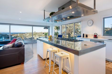 Photo of property in 1/4 Theodora Place, Mairangi Bay, Auckland, 0630