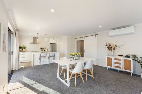 Photo of property in 8 Manakohi Street, Spotswood, New Plymouth, 4310