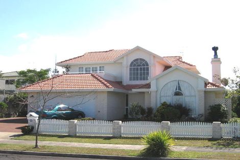 Photo of property in 4 Wentwood Place, Torbay, Auckland, 0630