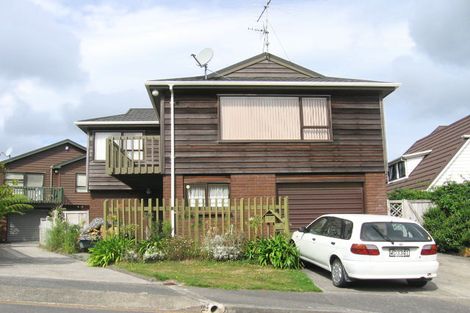 Photo of property in 57 Thatcher Crescent, Crofton Downs, Wellington, 6035