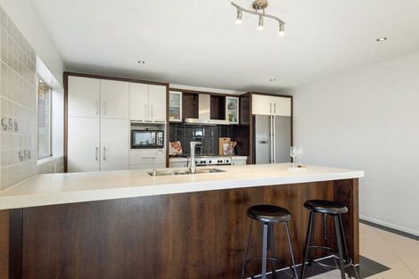 Photo of property in 6 Kittiwake Drive, Schnapper Rock, Auckland, 0632