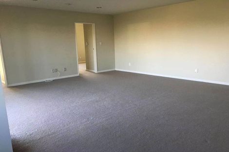 Photo of property in 76 Laurel Oak Drive, Schnapper Rock, Auckland, 0632