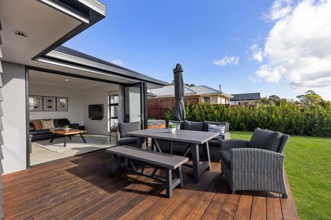 Photo of property in 16 Piwakawaka Drive, Stoke, Nelson, 7011