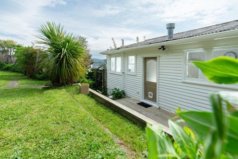 Photo of property in 38 Sidlaw Street, Strathmore Park, Wellington, 6022