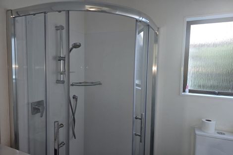 Photo of property in 3 Griffen Park Road, Mount Roskill, Auckland, 1041