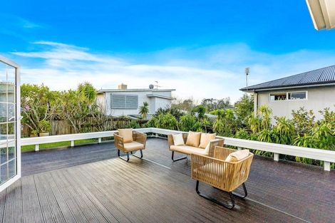 Photo of property in 260 Schnapper Rock Road, Schnapper Rock, Auckland, 0632