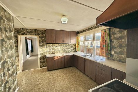 Photo of property in 16 Hudson Avenue, Ebdentown, Upper Hutt, 5018