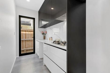 Photo of property in 22 Korowhiti Road, Clarks Beach, 2122