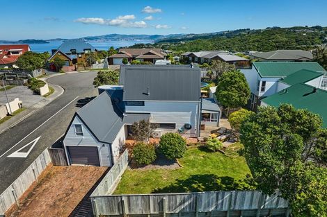 Photo of property in 74 Cypress Drive, Maungaraki, Lower Hutt, 5010