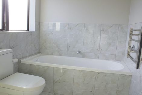 Photo of property in 47d Mangere Road, Otahuhu, Auckland, 1062