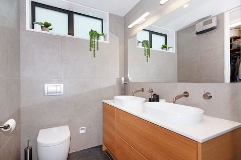 Photo of property in 22 Champion Terrace, Moana, Nelson, 7011