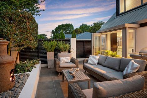 Photo of property in 46a Totara Street, Fendalton, Christchurch, 8041