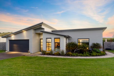 Photo of property in 182 Mangatawhiri Road, Omaha, Warkworth, 0986