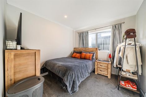 Photo of property in 2 Pattullo Crescent, Wallaceville, Upper Hutt, 5018