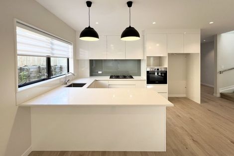 Photo of property in 107c Bond Crescent, Forrest Hill, Auckland, 0620