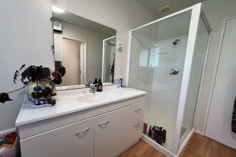 Photo of property in 2/17 Karen Lane, Beckenham, Christchurch, 8023