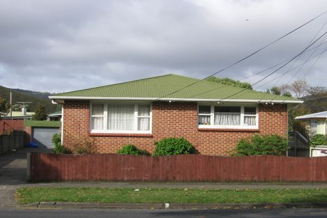 Photo of property in 1/246 Taita Drive, Taita, Lower Hutt, 5011