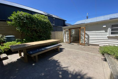 Photo of property in 171 Marine Parade, Seatoun, Wellington, 6022