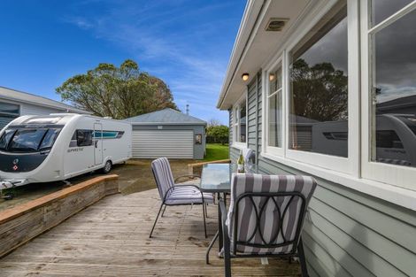 Photo of property in 140 Miranda Street, Stratford, 4332