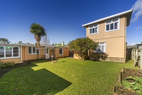 Photo of property in 859 Main Street, Roslyn, Palmerston North, 4414