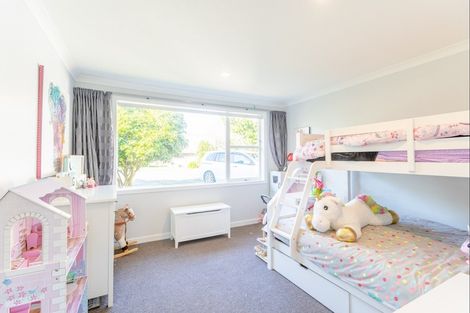 Photo of property in 27 Callender Terrace, Paraparaumu Beach, Paraparaumu, 5032