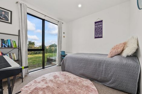 Photo of property in 23 Grand Poppa Way, Otaihanga, Paraparaumu, 5036