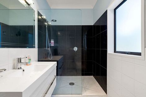 Photo of property in 37b Hall Street, Cambridge, 3434