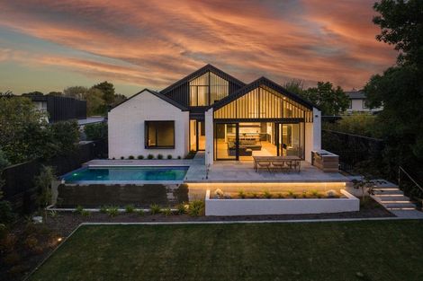 Photo of property in 27 Idris Road, Fendalton, Christchurch, 8052