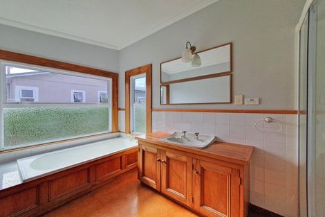 Photo of property in 83 Meeanee Road, Taradale, Napier, 4112