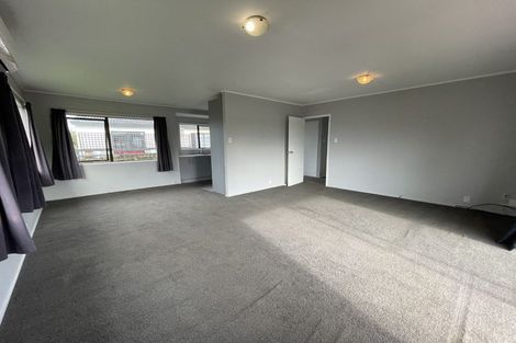 Photo of property in 7 Riserra Drive, Ranui, Auckland, 0612