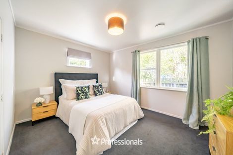 Photo of property in 190 Dowse Drive, Maungaraki, Lower Hutt, 5010