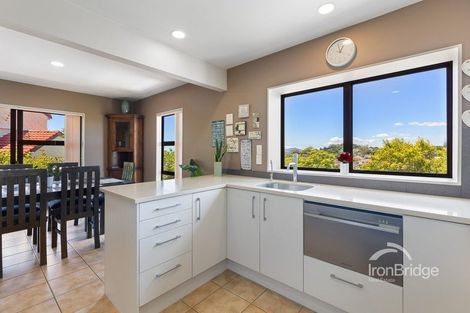 Photo of property in 1/26 Ronald Macken Place, Windsor Park, Auckland, 0632