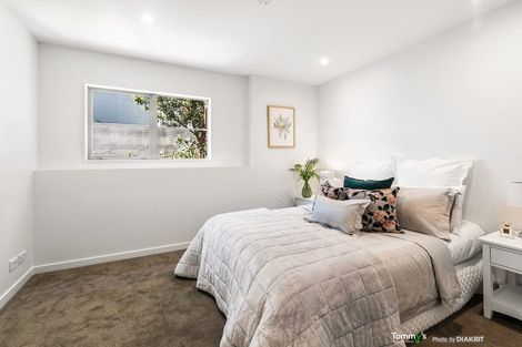 Photo of property in 3/14 Oriental Terrace, Oriental Bay, Wellington, 6011