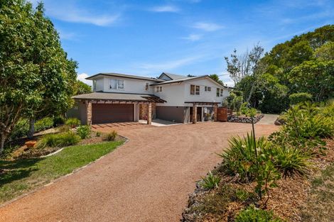 Photo of property in 10 Emily Lane, Greenhithe, Auckland, 0632
