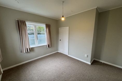 Photo of property in 40 Sunshine Avenue, Karori, Wellington, 6012