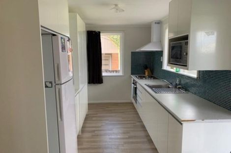 Photo of property in 24 Windmill Road, Pukekohe, 2120