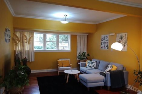 Photo of property in 39 Thornycroft Avenue, Epuni, Lower Hutt, 5011