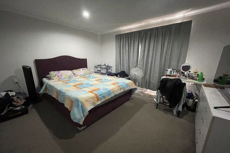 Photo of property in 6 Kuparu Street, Weymouth, Auckland, 2103