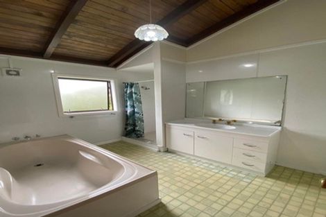 Photo of property in 180 Greenhithe Road, Greenhithe, Auckland, 0632