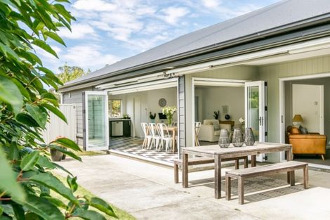 Photo of property in 113 Arataki Road, Havelock North, 4130