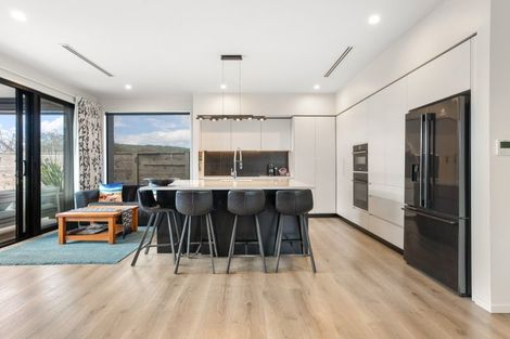 Photo of property in 121 Charleston Avenue, Whangamata, 3620