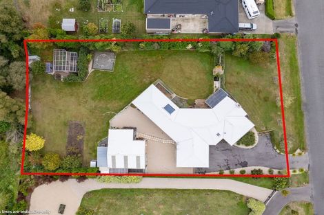 Photo of property in 8 Riverside Way, Amberley, 7410