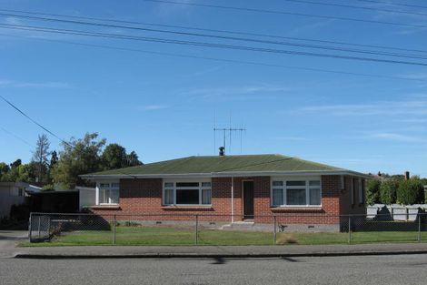 Photo of property in 69 Wilson Street, Geraldine, 7930