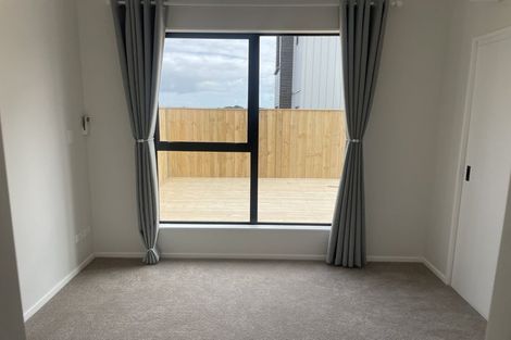 Photo of property in 32c Biokovo Street, Massey, Auckland, 0614