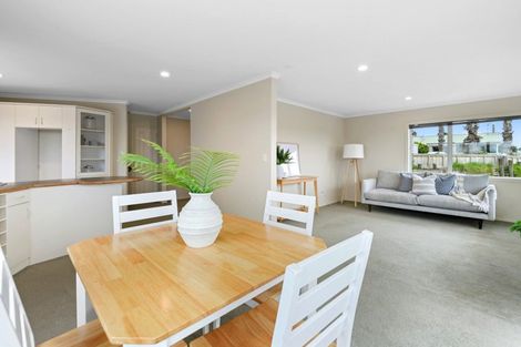 Photo of property in 33 Philomel Crest, Welcome Bay, Tauranga, 3112