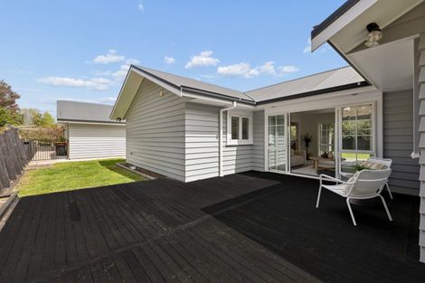 Photo of property in 40 Stonebridge Way, Pyes Pa, Tauranga, 3112