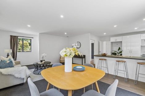 Photo of property in 548b Glenfield Road, Glenfield, Auckland, 0629