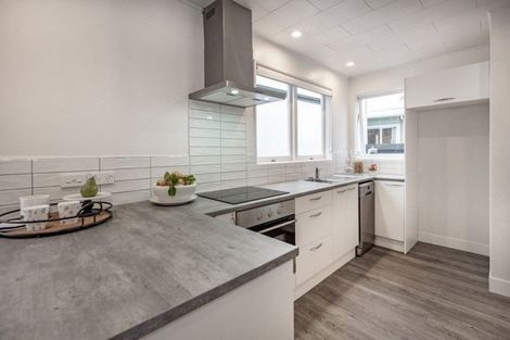 Photo of property in 10/416 Hapia Street, Camberley, Hastings, 4120