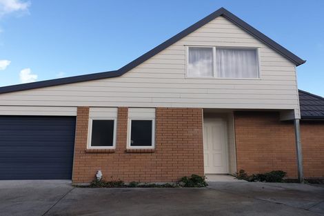 Photo of property in 3a Stevenson Road, Clarks Beach, 2122